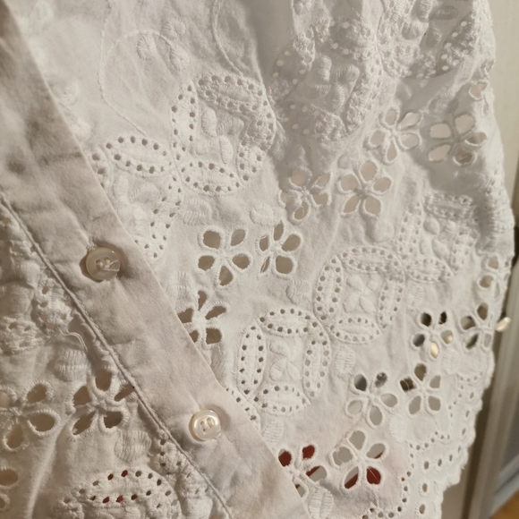 White cotton Blouse - Picture 2 of 5